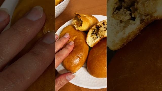 Лучшее тесто для пирожков! #shorts #пирожки #тестокакпух смотреть онлайн