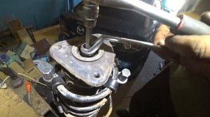 замена передних пружин MAZDA 3