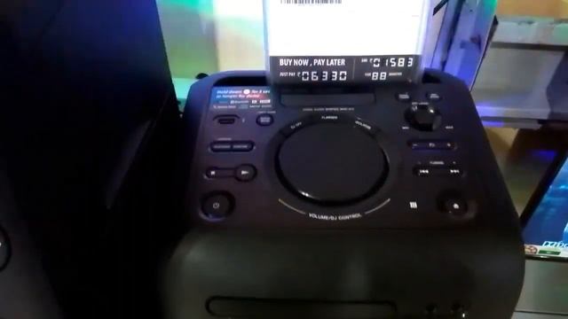 Sony mhc v11, Sony mhc V50d, music system demo,first look and quick Specifications( In hindi) смотреть онлайн