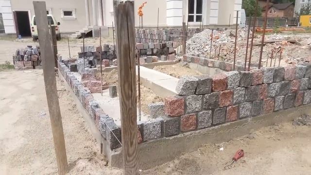 Крыльцо с камня. Колотая брусчатка. ч2 смотреть онлайн