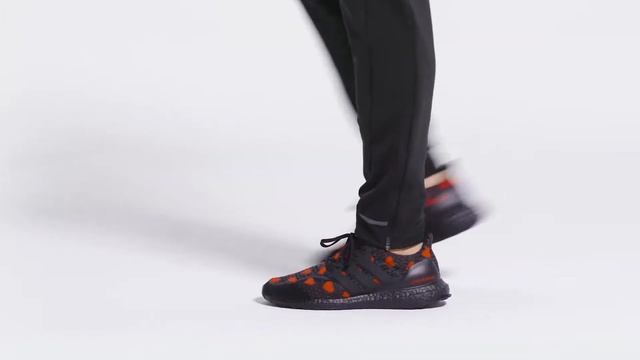 Running1756VALENTINES DAY ULTRABOOST 5.0 DNA$190 смотреть онлайн