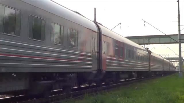 ЧС7-011 с фирменным поездом №60 "Москва - Нижневартовск" смотреть онлайн