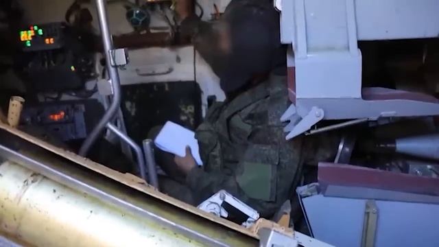 СОВЕТСКАЯ САУ 2С19 МСТА С ОБЗОР