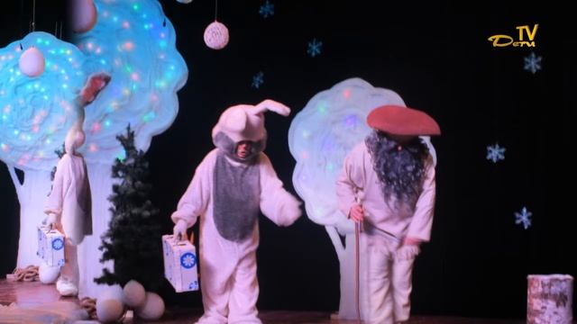 Волшебный чемодан Деда Мороза смотреть онлайн