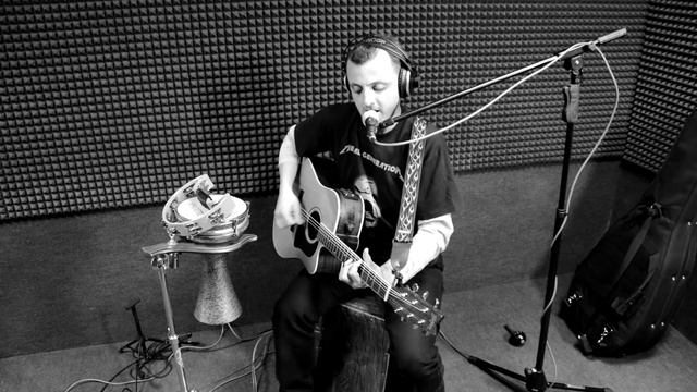 Schizophoniac - Voodoo/Glava li ta boli live at Olego studios смотреть онлайн