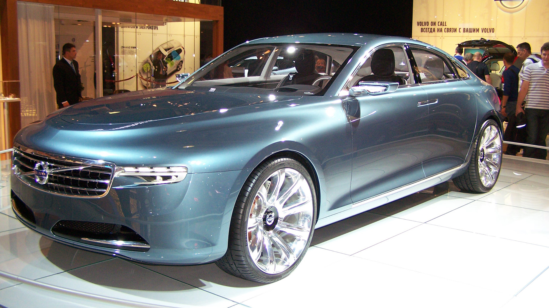 Volvo Concept You смотреть онлайн