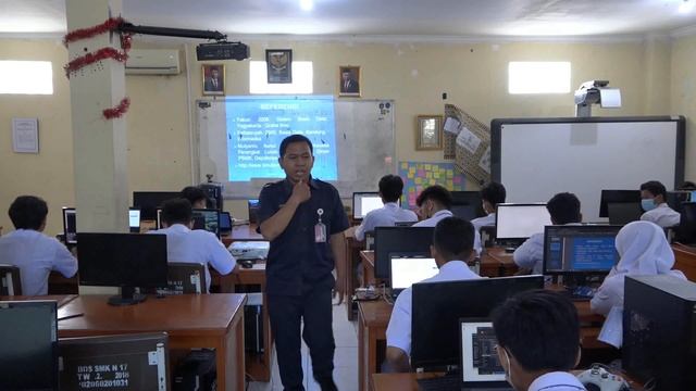 VIDEO PPL 1 PPG DALJAB KATEGORI 1 GELOMBANG 2 2022 UNY - FULL VIDEO (SUDUT PENGAMBILAN YANG BEDA) смотреть онлайн