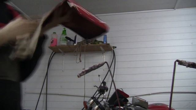 Ремонт и покраска Yamaha Drag Star 400 #15.4 Убираем косяки и полируем лак смотреть онлайн