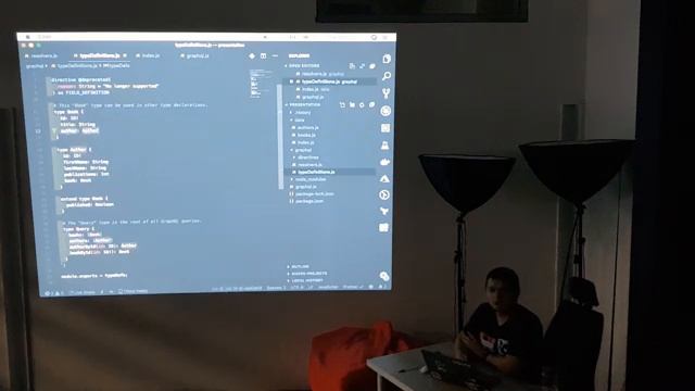 GraphQL vs. (the) REST смотреть онлайн