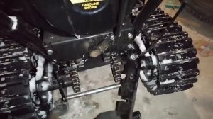 Снегоуборщик champion st1170e. Снятие тросика блокировки дифференциала.