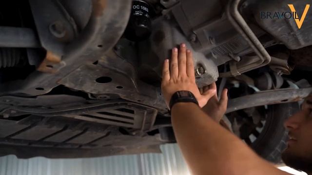 Замена масла на Ford Mustang смотреть онлайн