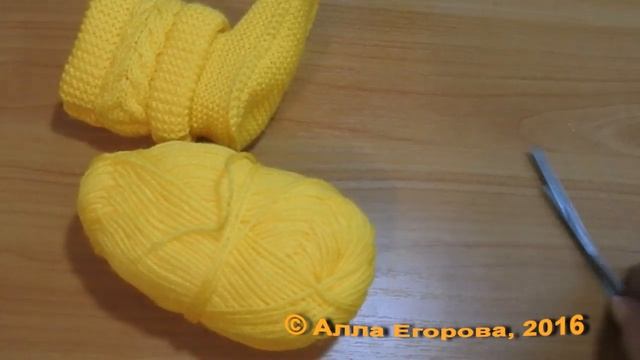 Анонс комплект шапочка и пинетки