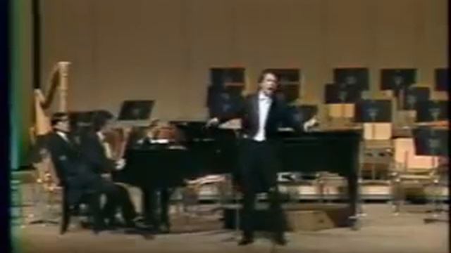 Franco Corelli: Tu Ca Nun Chiagne (1973)