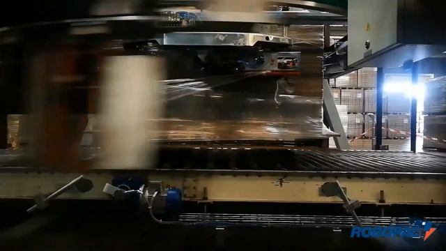 Упаковка паллеты с гофрокартоном в стрейч-плёнку | Паллетообмотчик ROBOPAC GENESIS FUTURA смотреть онлайн