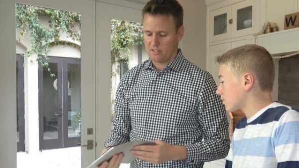 What's inside Apple's iPad Pro vs First iPad?