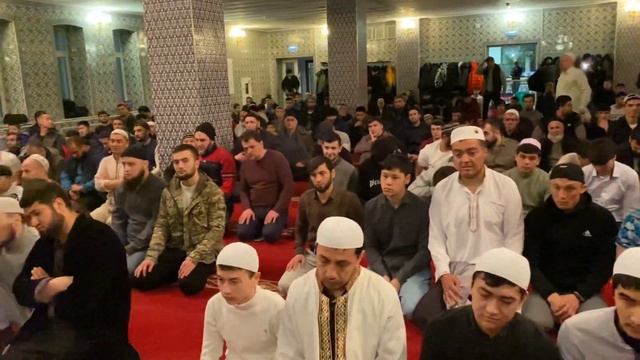 Начало Рамадана. Первый таравих в Костроме 1 апреля 2022г смотреть онлайн