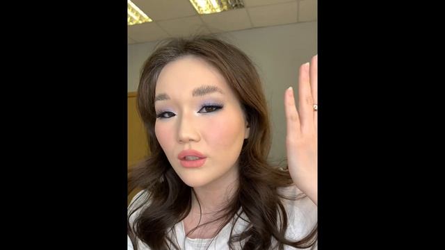 Чем же наносить СУХИЕ продукты? Контуринг, румяна, пудра, хайлайтер и тд. смотреть онлайн