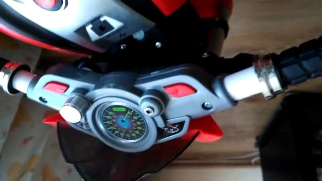 Электромотоцикл на аккум. 6V-7AH (2 WD) смотреть онлайн