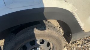 Установка пластикового обвеса (арки и двери) на Рено Дастер 2, своими руками.