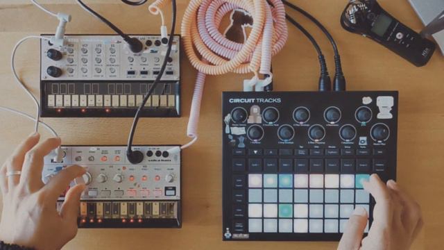 Halcyon days // Circuit Tracks, Volca Keys, Volca Bass смотреть онлайн