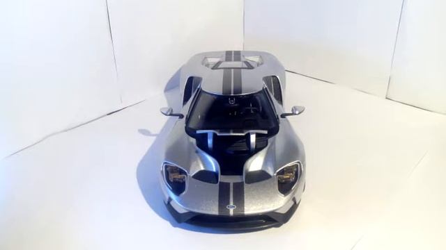 1/18 Maisto Ford GT 2017 смотреть онлайн