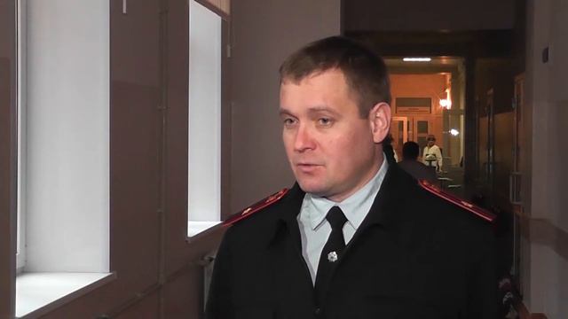 Дед Мороз и Снегурочка в Городской десткой больнице №2 смотреть онлайн