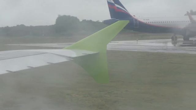 Аэропорт Храброво. S7. Рейс 1214 Калининград - Москва