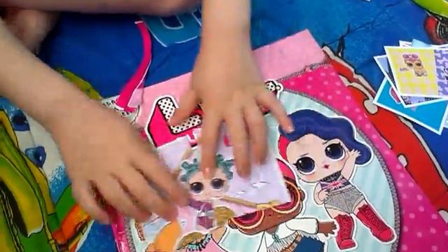 LOL! АЛЬБОМ И НАКЛЕЙКИ ЛОЛ РАСПАКОВКА НАКЛЕЕК ЛОЛ album lol unboxing of the stickers lol смотреть онлайн