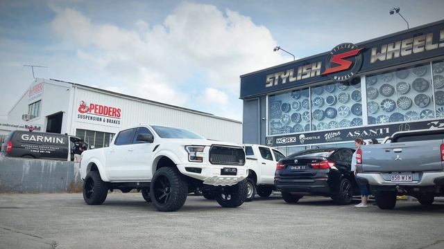 Next level Monster Truck Ford Ranger 22 inch Hostile Wheels Lifted Ranger Nitto Ridge Grappler смотреть онлайн