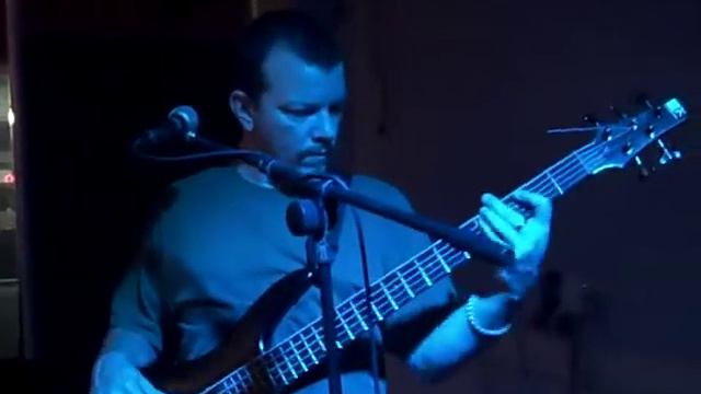 The Exhibit(s) - "You and Whose Army" (Radiohead cover) смотреть онлайн