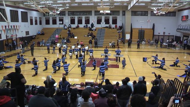 The Pride of Rochester Marching Band Performs During Basketball Game Halftime - February 9, 2018 смотреть онлайн
