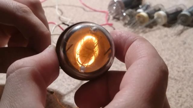 Часы с ГРИ с нуля. Nixie clock своими руками. Серия 1 смотреть онлайн