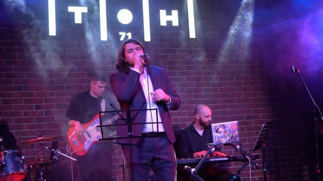 Тихо музыка играет ( Авторская песня) смотреть онлайн