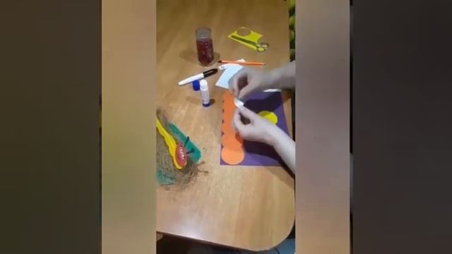 Весёлая гусеница из бумаги смотреть онлайн