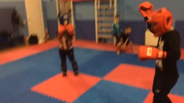 Спарринг клуб Форма рукопашный бой смотреть онлайн