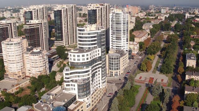 Вид со стороны памятника "Славы"2 смотреть онлайн