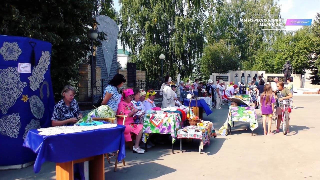 Выставка мастеров декоративно-прикладного искусства "Наш район мастерами славится" [2022] смотреть онлайн