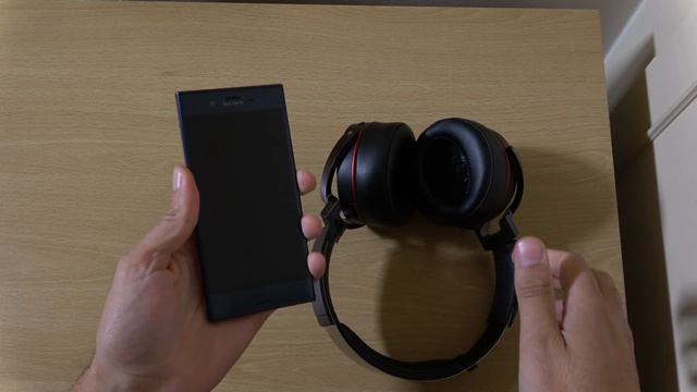 Sony MDR-XB950BT Xperia XZ Headphones - Review (4K) смотреть онлайн