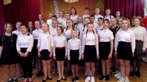 Русская народная песня: Во кузнице