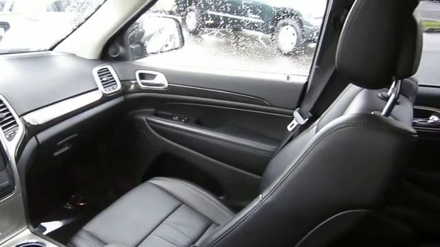 2011 Jeep Grand Cherokee, Black - STOCK# B2344 - Interior смотреть онлайн