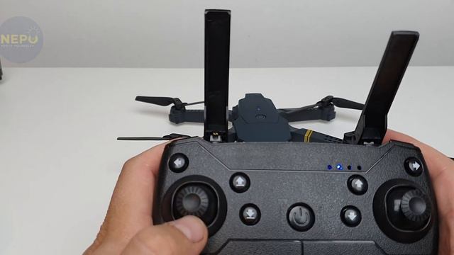 JEFTIN DRON. Vredi svaku paru. DECIJI DRON NEW! EACHINE E58 смотреть онлайн