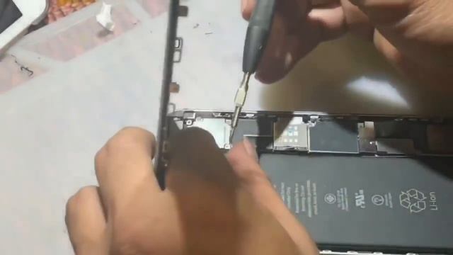 Ios 15 bypass Icloud activation lock real? Or fake? using headphone jack 100% work latest 2018 смотреть онлайн