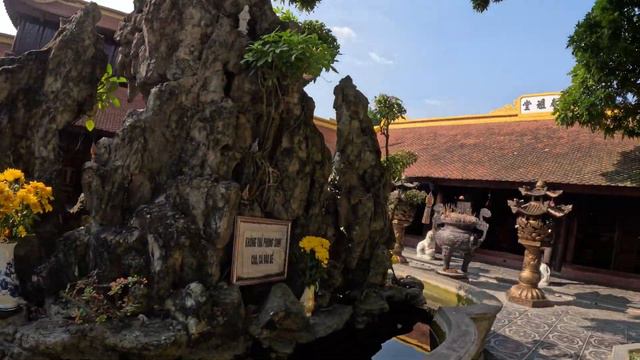 day 10-2. ベトナム最古の仏教寺、ハノイ鎮国寺 14日間ベトナム縦断・統一鉄道の旅 смотреть онлайн