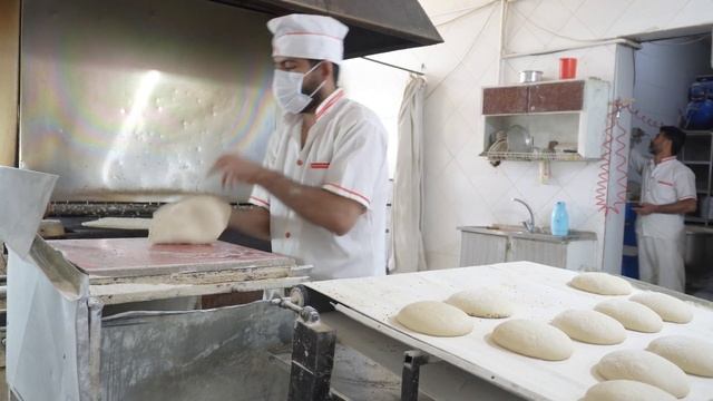 Baking Taftoon bread with high quality and taste in a large quantity and in a short time смотреть онлайн