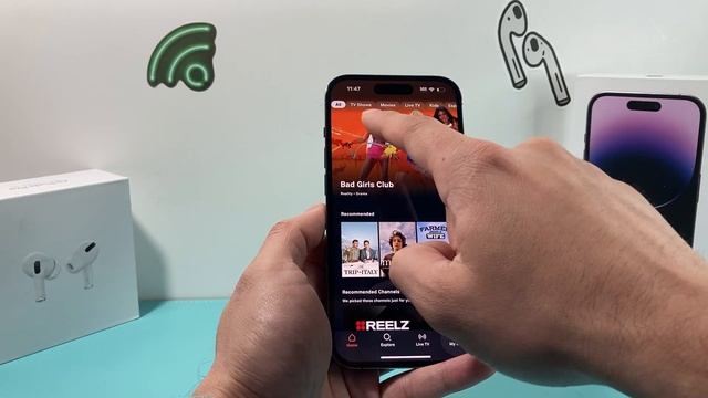 Top 10 FREE Movie Apps for iPhone and iPad (2023) смотреть онлайн