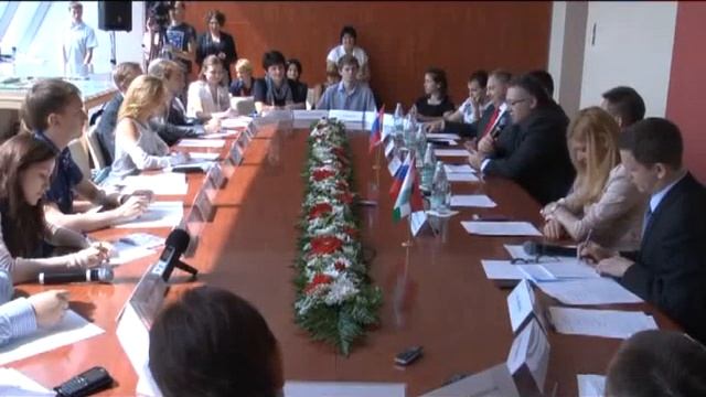 О.В. Сорокин на открытии консульства Венгрии.flv смотреть онлайн