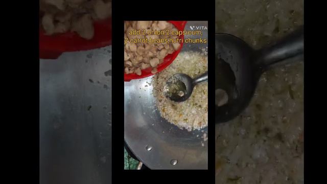 veg fried rice 😋@shallusimplekitchen смотреть онлайн