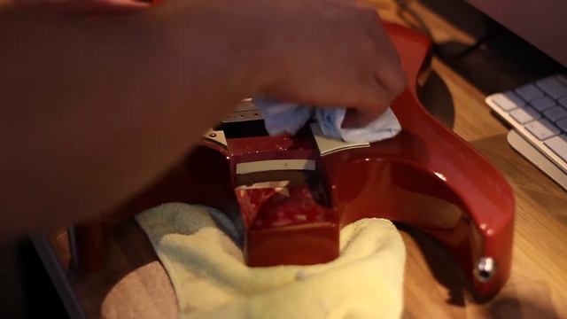 Ibanez RT150 - Renovation project - part 2 - Strip down, clean fingerboard and assess the damage! смотреть онлайн