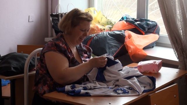Преподаватель шьёт смотреть онлайн