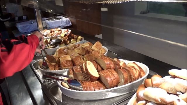 ЧЕРНОГОРИЯ.БУДВА.РЕСТОРАН SLOVENSKA PLAZA.MONTENEGRO.BUDVA.RESTAURANT SLOVENSKA PLAZA. смотреть онлайн